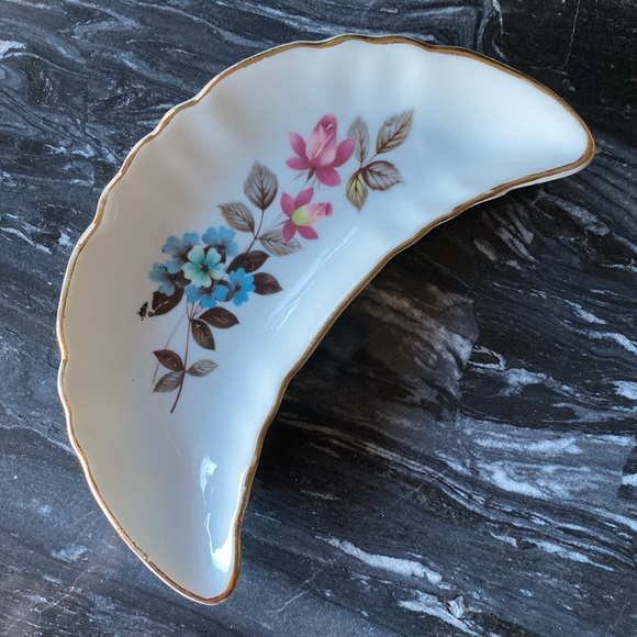 Vintage Porcelain Floral Crescent Moon Dish CMI Inc Chadwick Made in Japan - Picture 7 of 10